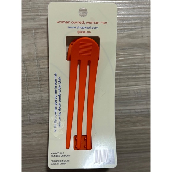 Kaxi Oversized Lay Down Claw Hair Clip Orange Matte Finish - Picture 2 of 2